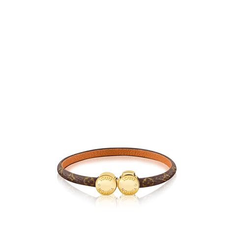 louis vuitton monogram world tour bracelet|louis vuitton bracelet size chart.